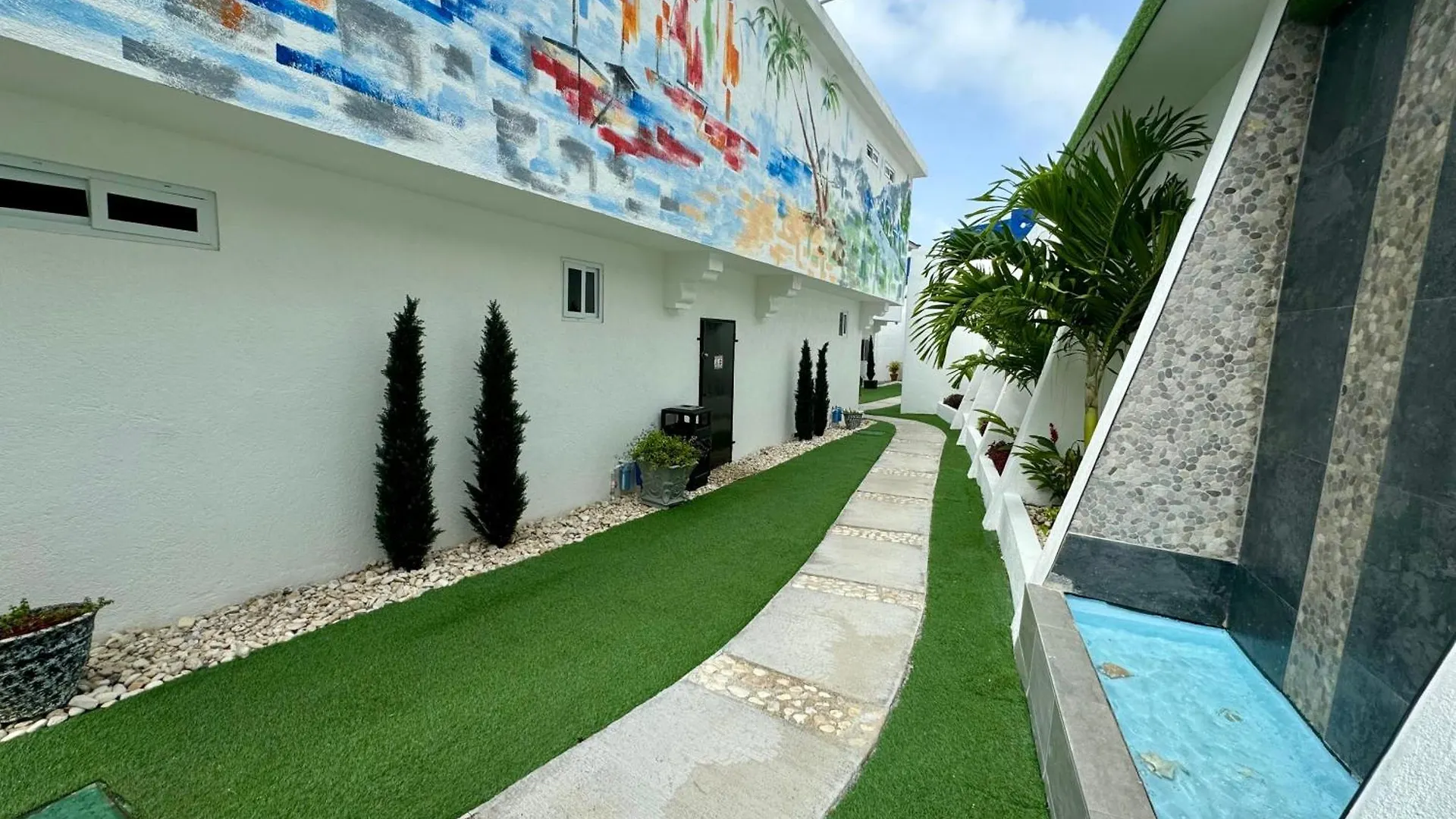 Mini-hôtel Hospitality Expert Bts 8 - Pool Beach & Bar Montego Bay